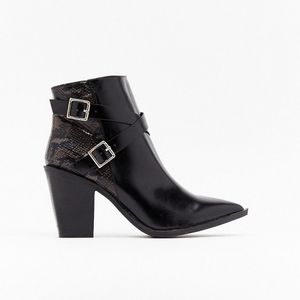 Nasty Gal Snake Print Ankle Boots Size 6
